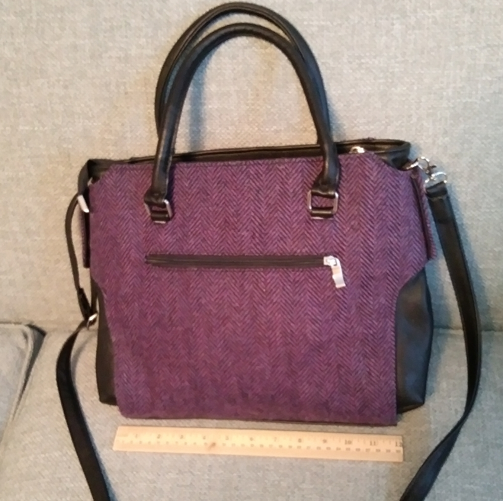 MUCROS WEAVERS, Irish tweed satchel from Ireland